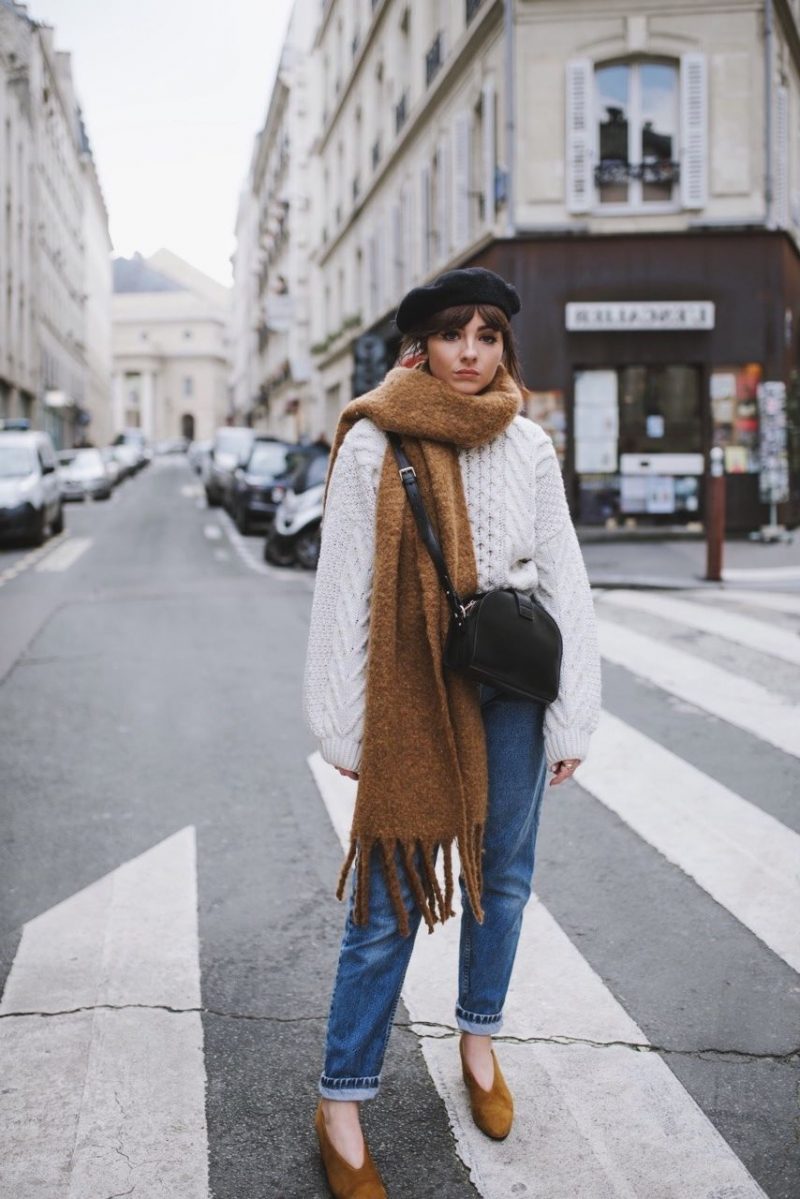 How To Style Oversized Scarves For Women: Trend Is Back 2023