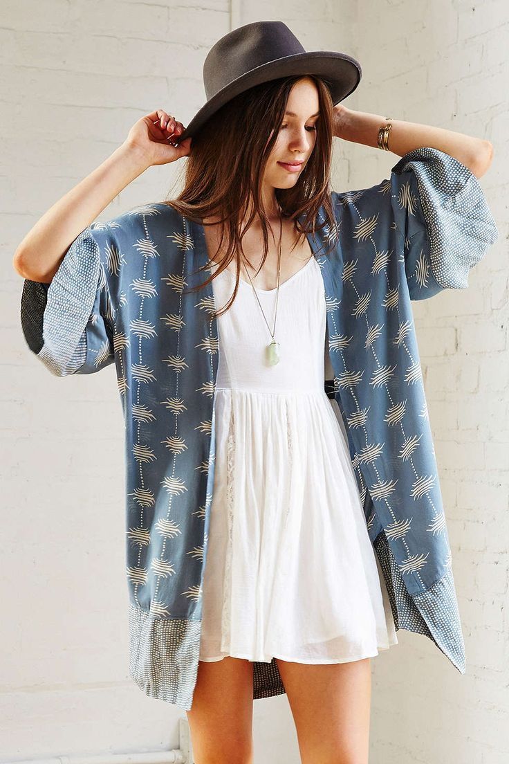 Are Kimonos For Women Still In Style 38 Approved Looks 2023