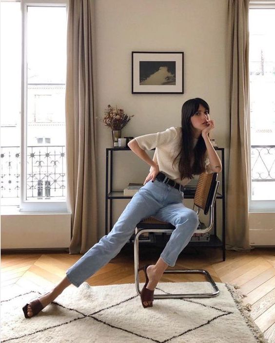 French Style Women Tips: Parisian Outfits 2023