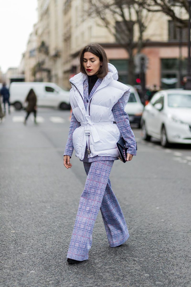 25 Ways To Wear Puffer Vests For Women 2023