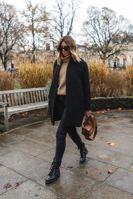 Top 32 Ways How To Wear Black Coats For Women 2022