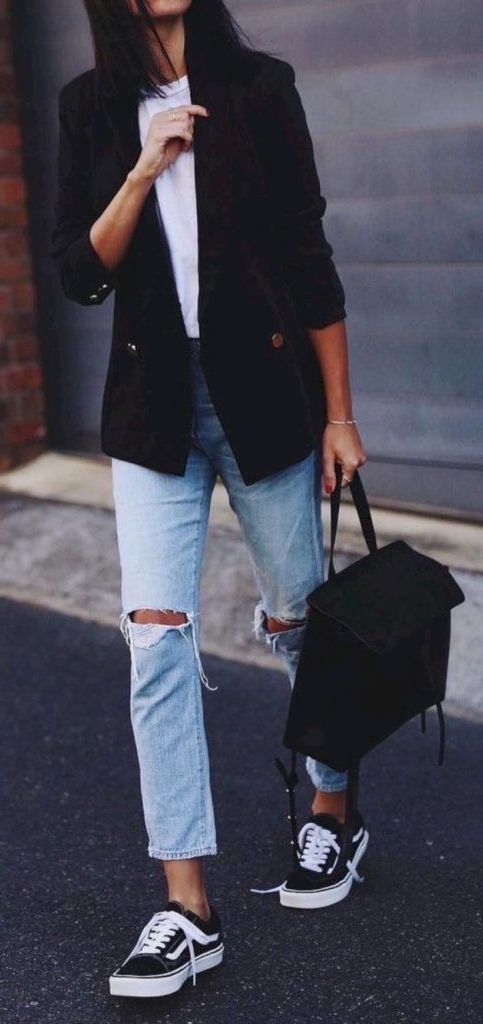 black and white blazer outfit ideas