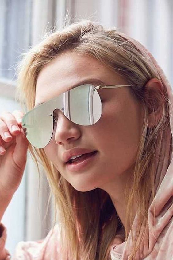 Must-Have Sunglasses With Mirrored Lenses 2023