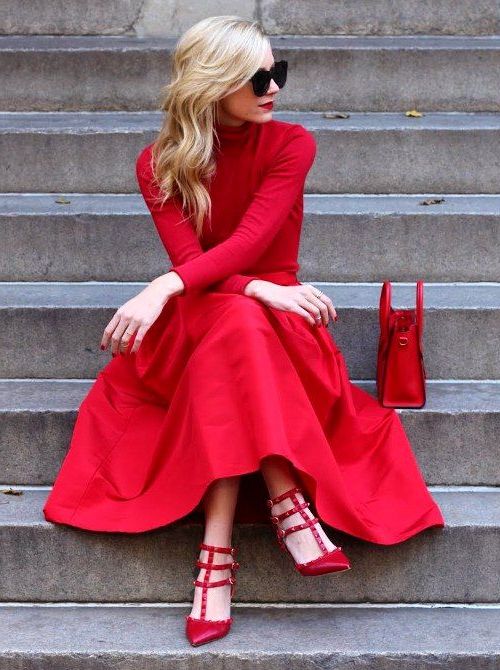Какую обувь носить с красными платьями 2022