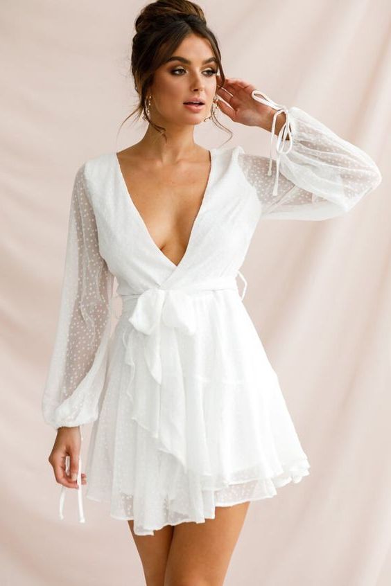 How To Wear White Dresses: Yksinkertainen tyyliopas LWD 2021