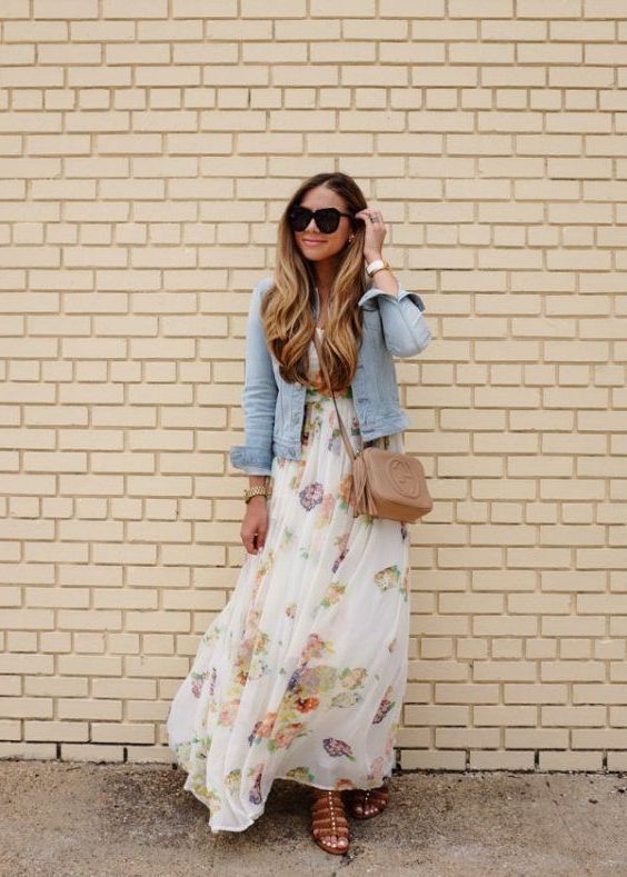 What To Wear With Maxi Dresses: Full Guide 2022