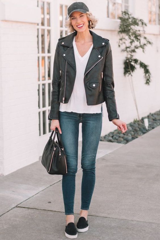 Black Leather Jackets For Women That Look Insanely Hot 2022
