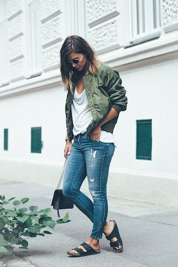 How To Wear Bomber Jackets For Women 2022