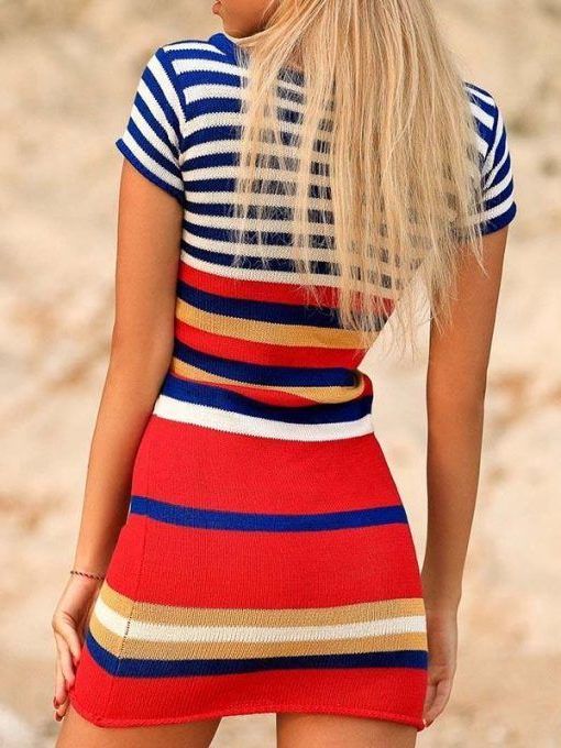 Best Ways To Wear Striped Dresses: Full Guide With Pictures 2022