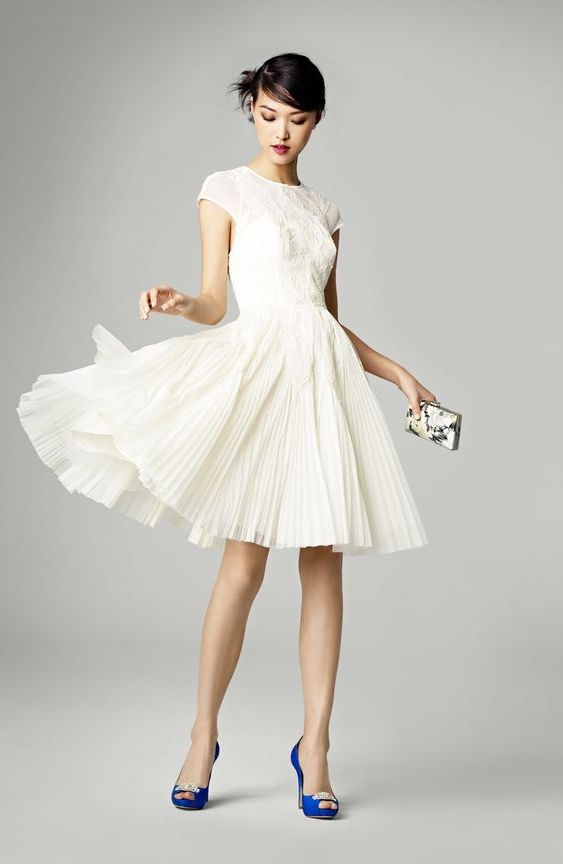 How To Wear White Dresses: Simple Style Guide For LWD 2023