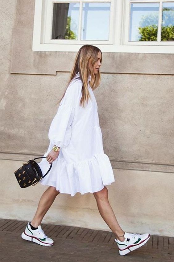 How To Wear White Dresses : Simple Style Guide For LWD 2021