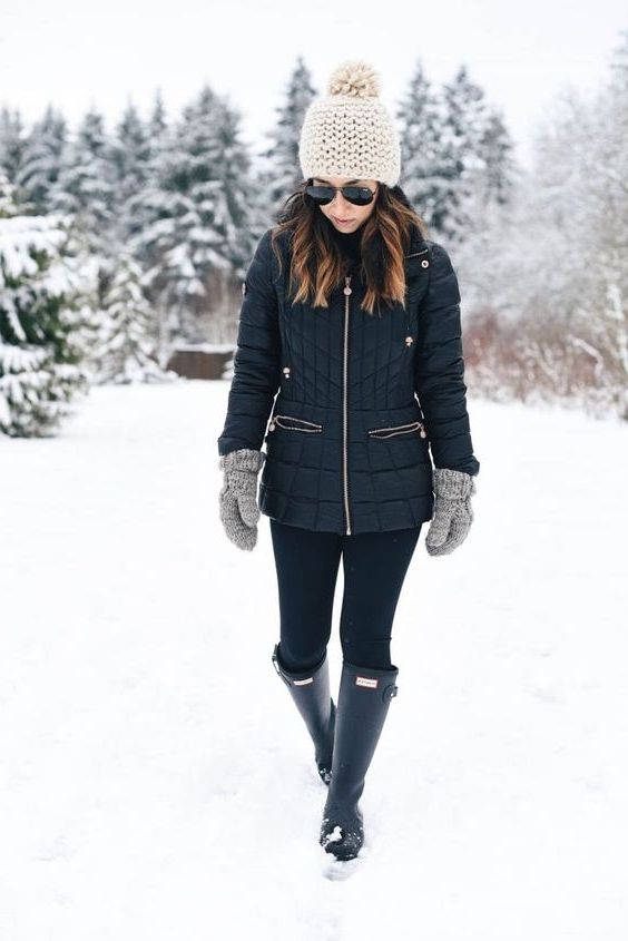 Hunter Boots For Women: My Favorite Outfit Ideas 2022