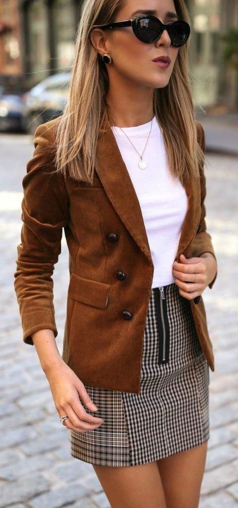 What To Wear At Work This Fall: Office Outfits For Women (Full Guide + Pictures) 2023