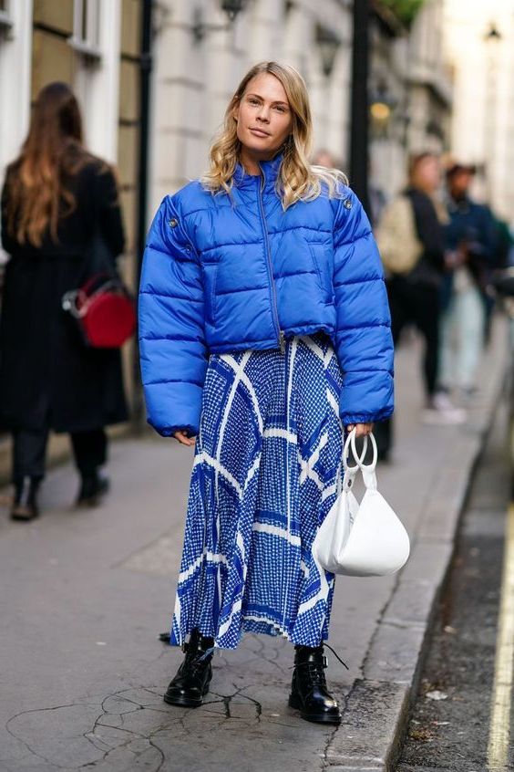 What To Wear With Puffer Jackets For Women This Winter: Best Guide 2023