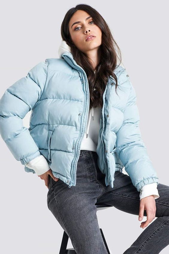 What To Wear With Puffer Jackets For Women This Winter: Best Guide 2023