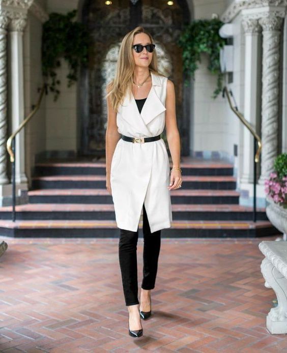 Vests For Women: My Favorite Outfit Ideas To Try Now (With Samples) 2022