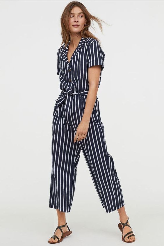 Striped Outfits For Women: Best Ideas And Tips 2023