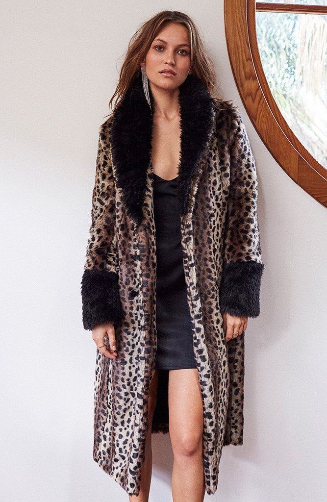 Leopard Coats For Ladies: Wild Outerwear For Winter 2023