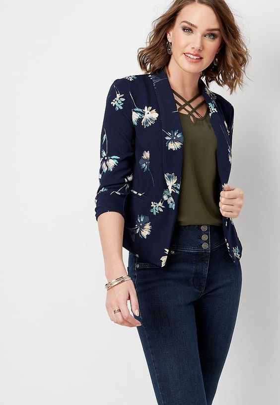 Floral Blazers For Summer: Best Combos And Ideas 2023