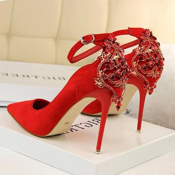 What Red Heels To Buy 2023