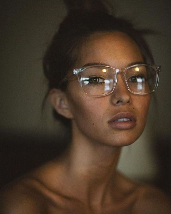 Female Glasses Trends 2021 Glasses Brillen Eyewear Brille Portraitperfection Rekt Rektmag 1154