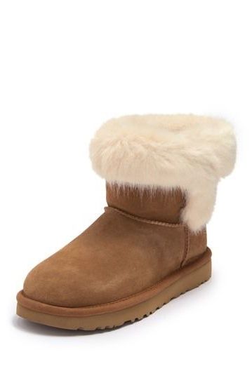 How To Wear Uggs: Complete Guide For Women 2023