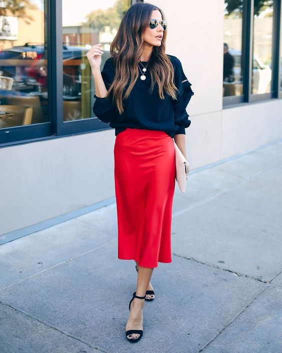 Midi Skirts For Women: Complete Guide 2022