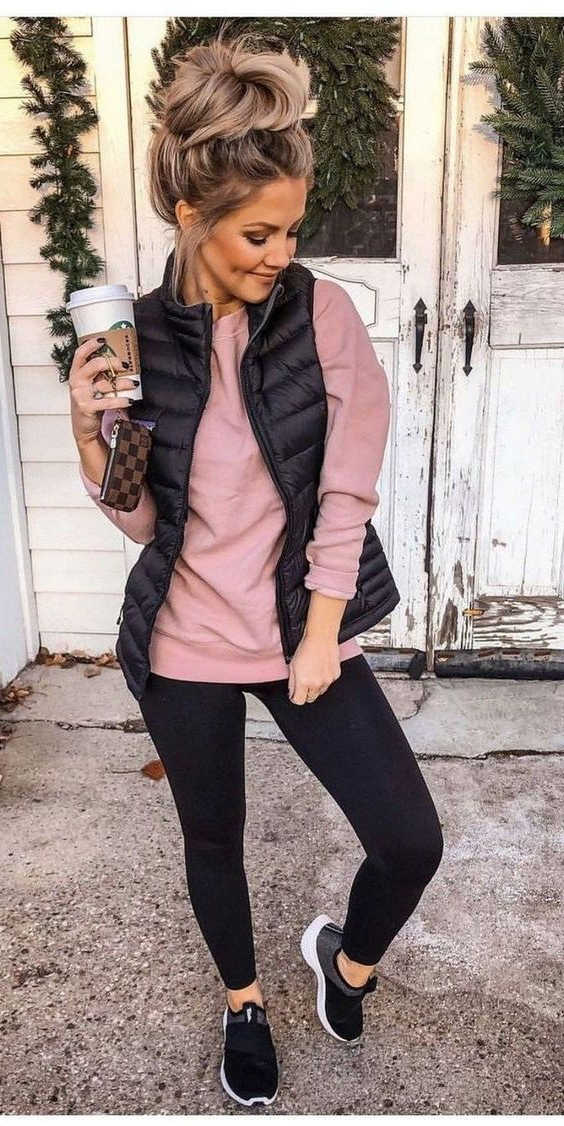 leggings with sneakers outfits