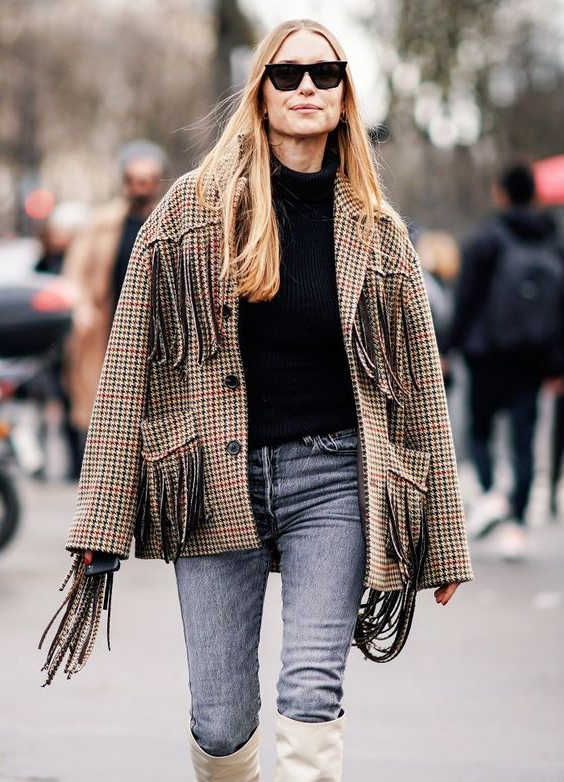 24 Outfit Ideas With Fringed Jackets 2022