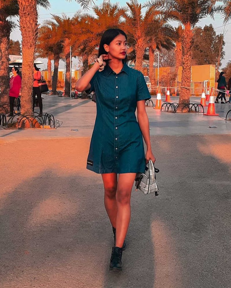 31 Stunning Denim Dresses You Should Try This Year 2023