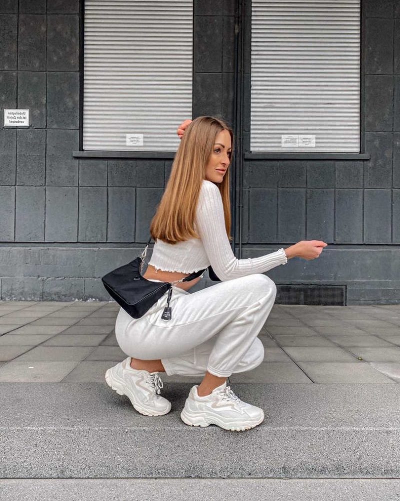 all white jogger outfit