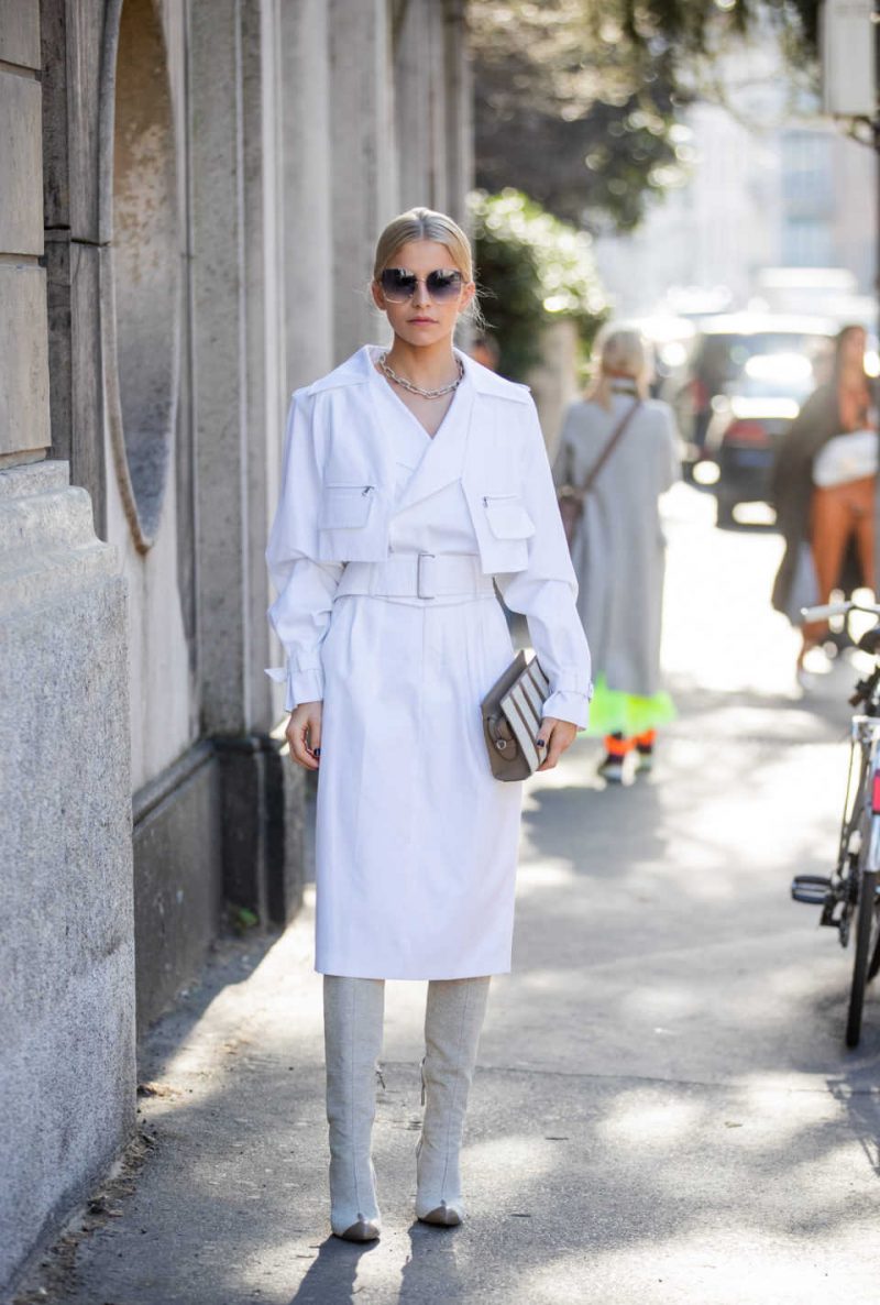 How To Wear All White Look For Women 2022