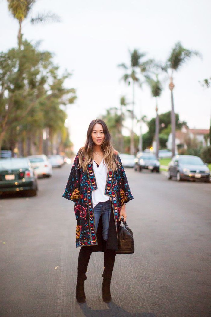 Stylish Ways to Wear Kimono With Jeans 2022