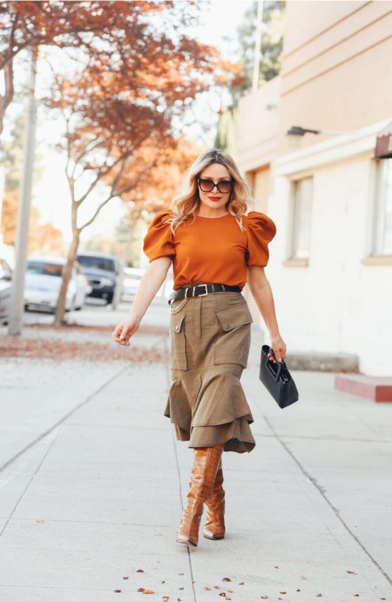 Orange Color Clothes Combinations: Easy Street Style Ideas 2022