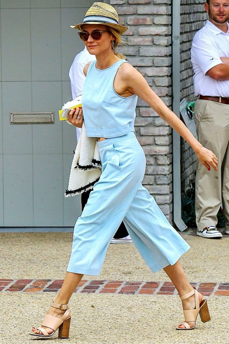 Light Blue Pants Outfits For Women: Easy, Simple And Fresh 2023