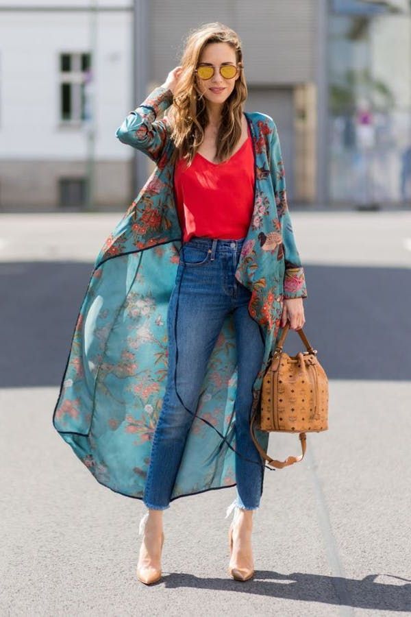 Stylish Ways to Wear Kimono With Jeans 2023