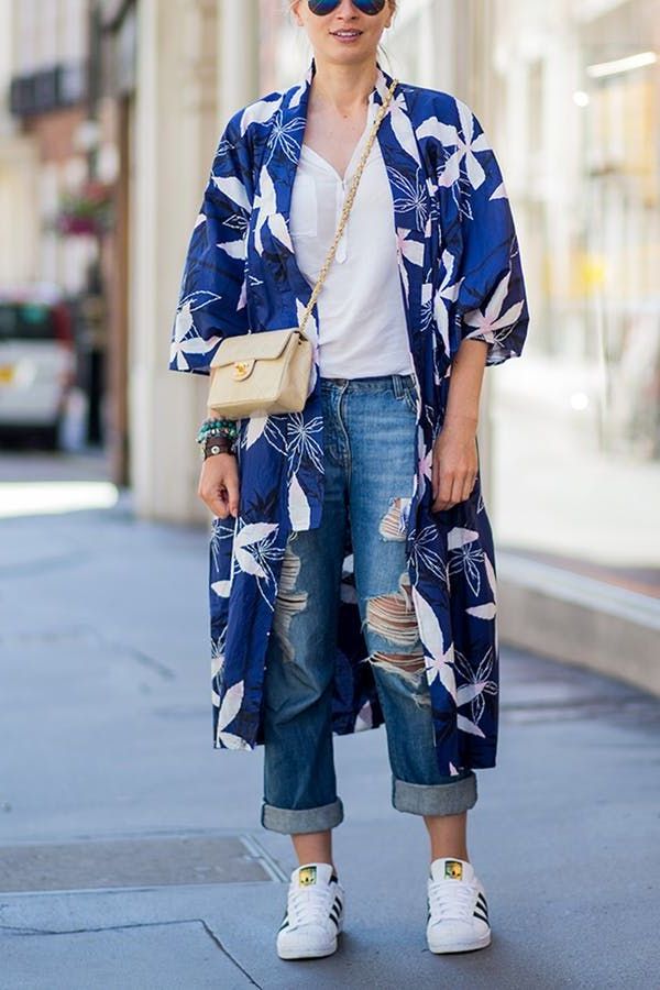 Stylish Ways to Wear Kimono With Jeans 2023