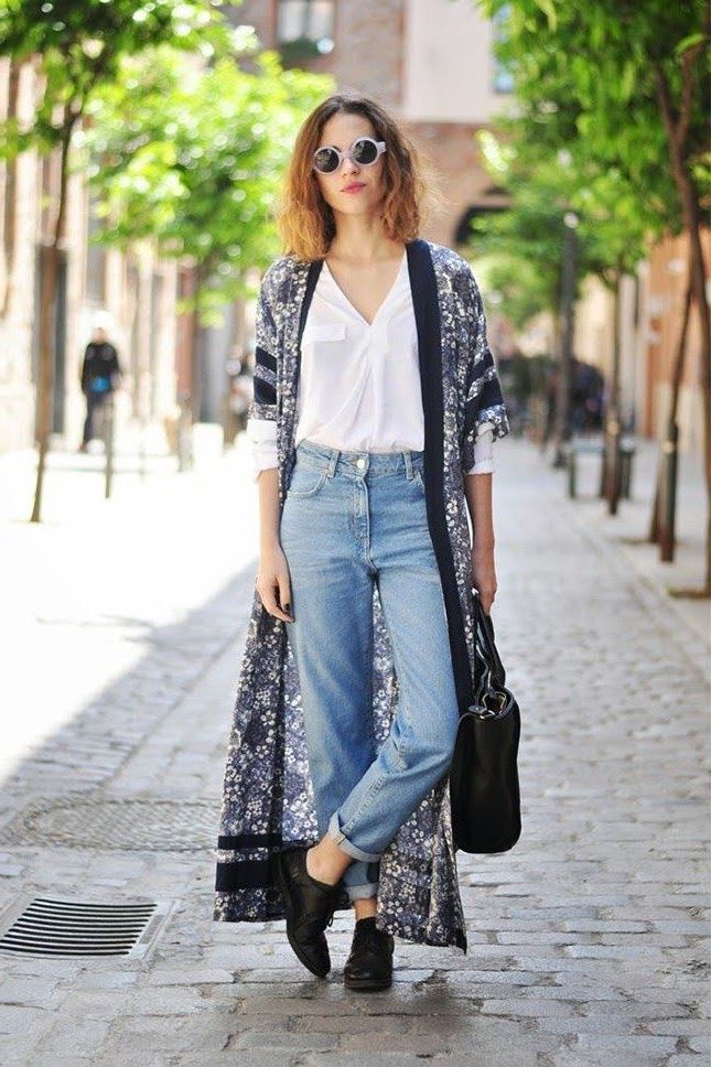 Stylish Ways to Wear Kimono With Jeans 2023