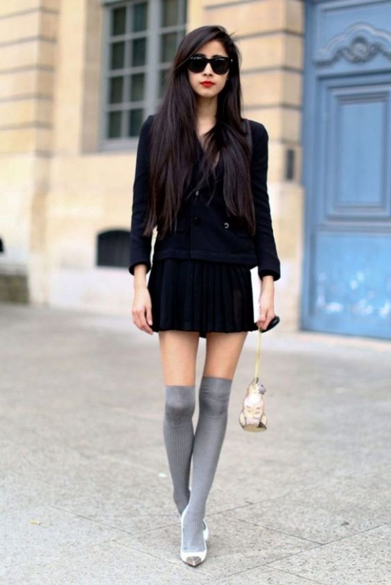 Heels with knee hot sale high socks