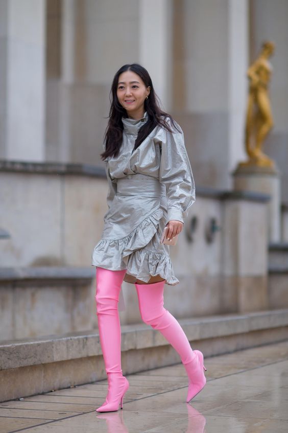 Pastel Color Boots: Simple Outfit Ideas 2023